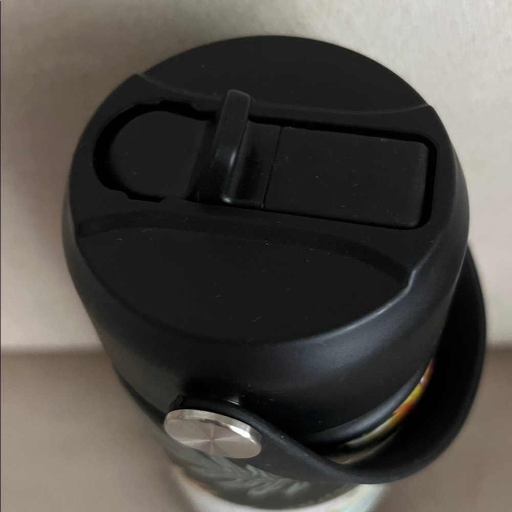 New Hawaii Water Bottle: 18 oz š¦ - Picture 6 of 14